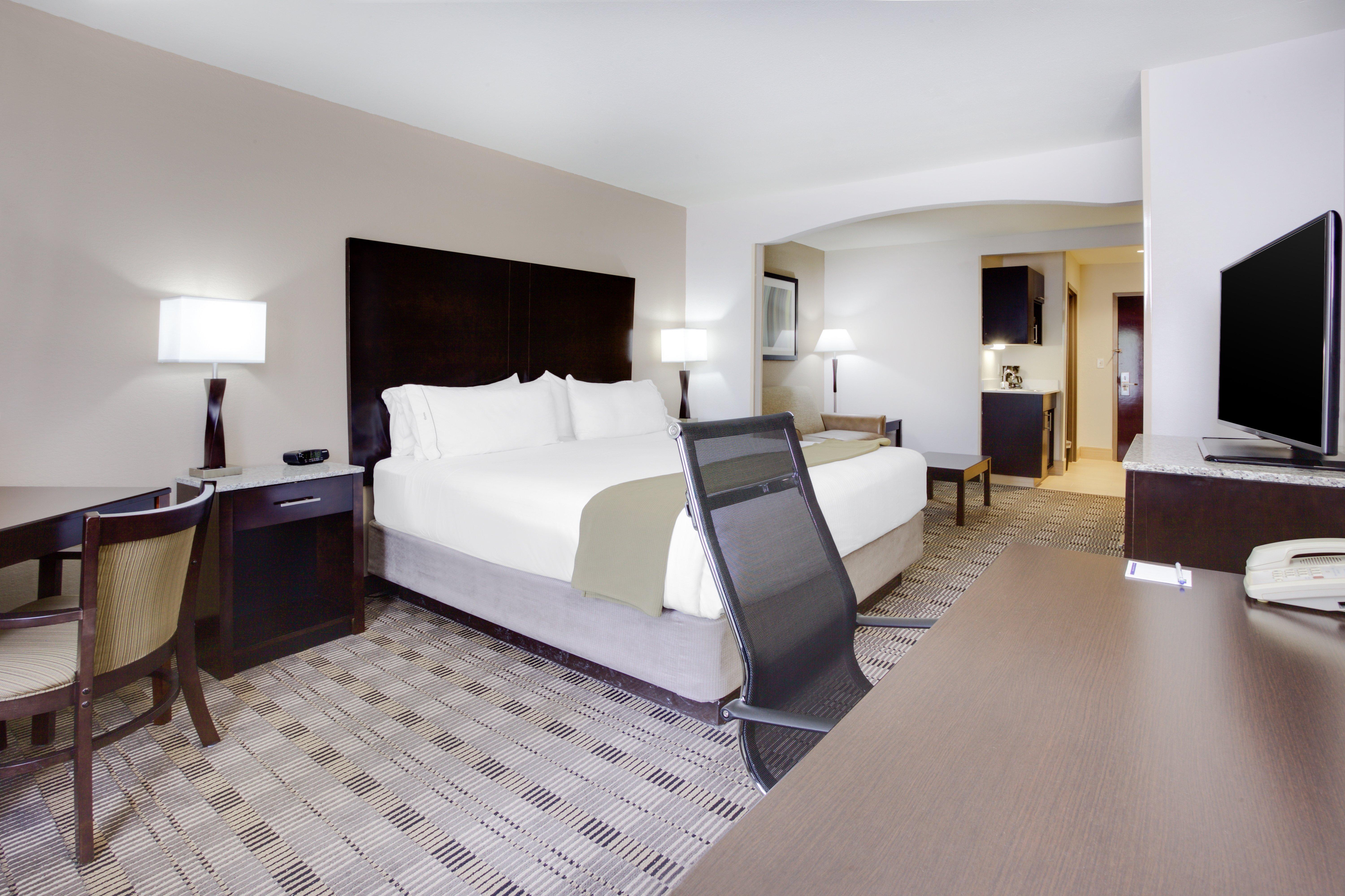 Holiday Inn Express Hotel & Suites Mebane By Ihg Buitenkant foto
